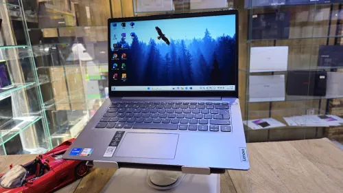 Lenovo Ideapad 3 
