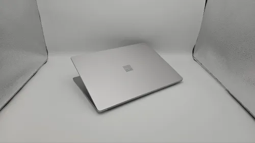 Surface laptop 5