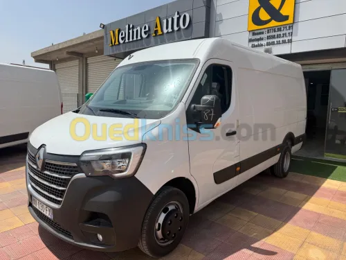 Renault Master 2025