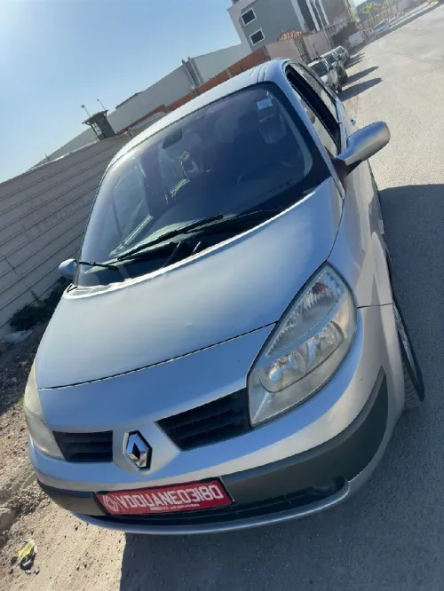 Renault Grand Scenic 2005 