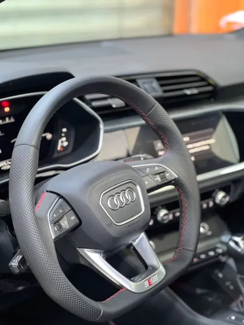 Audi Q3 2024 Slin