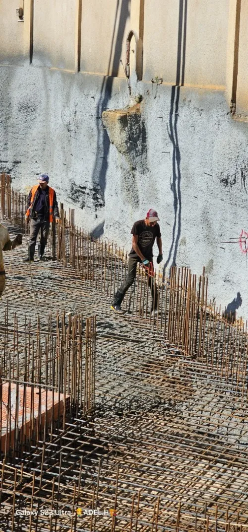 travaux de réalisation en béton arme / Construction en béton arme/promotion/villa/coffrage