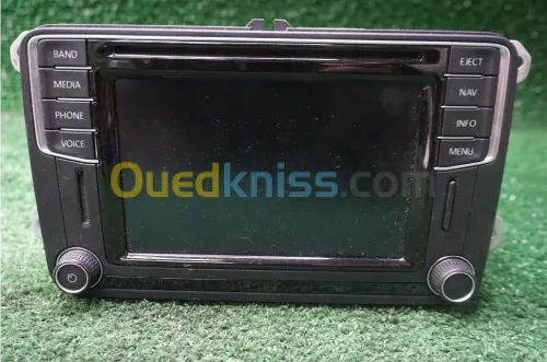 Autoradio D'origine Volkswagen: Discover Media (Avec GPS) Et Composition Media (Sans GPS)