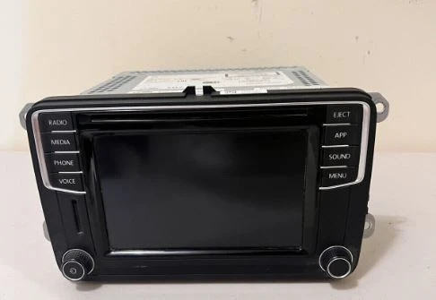 Réparation écran tactile autoradio Volkswagen - SEAT - AUDI garantie 12 mois 