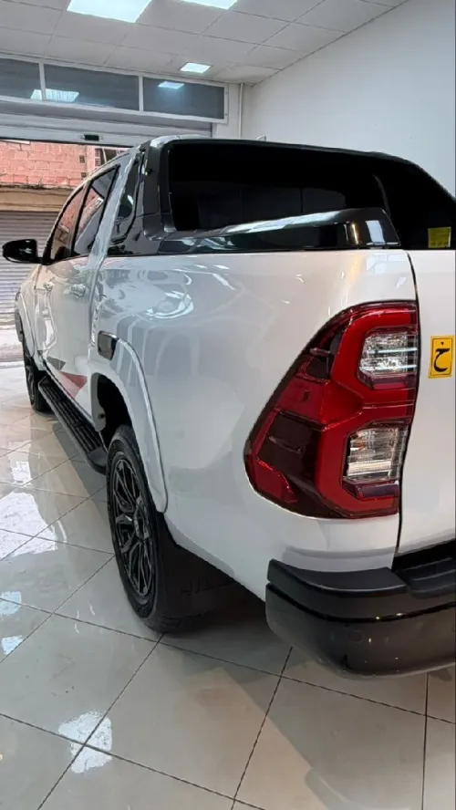 Toyota HILUX GR 2024 GR