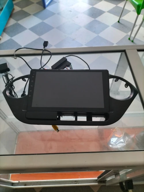 tablette grand i10