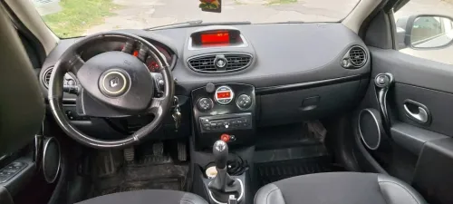 Renault Clio 3 2012 Night and Day
