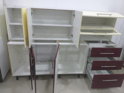 مطبخ عصري مستعمل  cuisine moderne utilisée