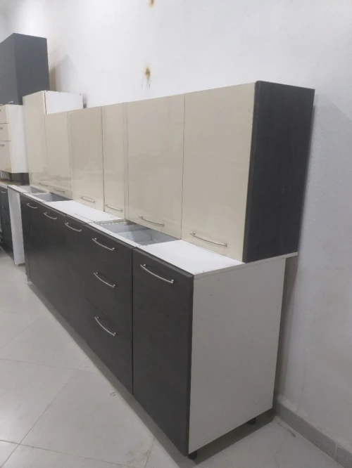 Cuisine moderne utilisée مطبخ عصري مستعمل