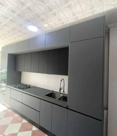 مطابخ عصرية حسب الطلب cuisine moderne sur mesure 