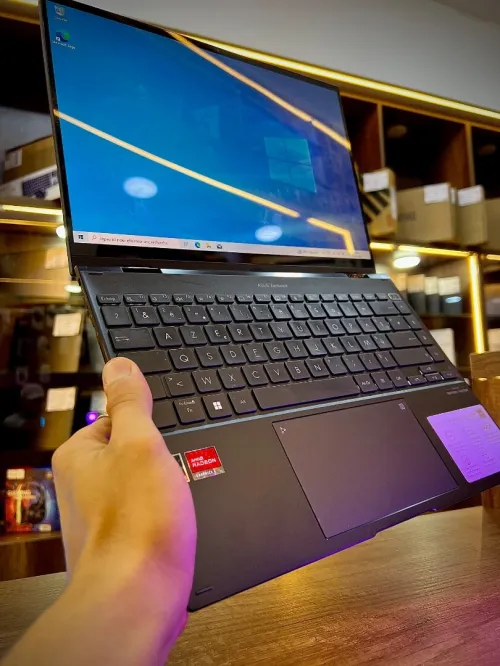 Asus zenbook 14Oled flip ryzen 9-5900 HX 16/1000 14pouces Oled 2k8 tactile X360