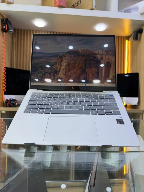 HO OMNIBOOK X14 SNAPDRAGON X PLUS 8 CORES 16GB/1TB