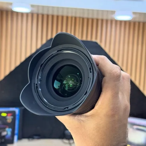 Nikon af-s nikkor 16-35mm f/4 serie N en excellent état