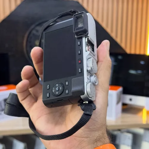 LEICA D LUX 7 en excellent état