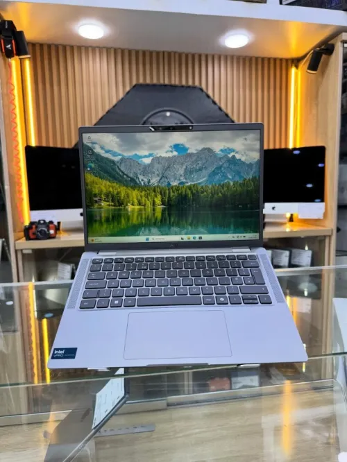 DELL LATITUDE 7350 ULTRA 7 165U 16 GB/256 GB