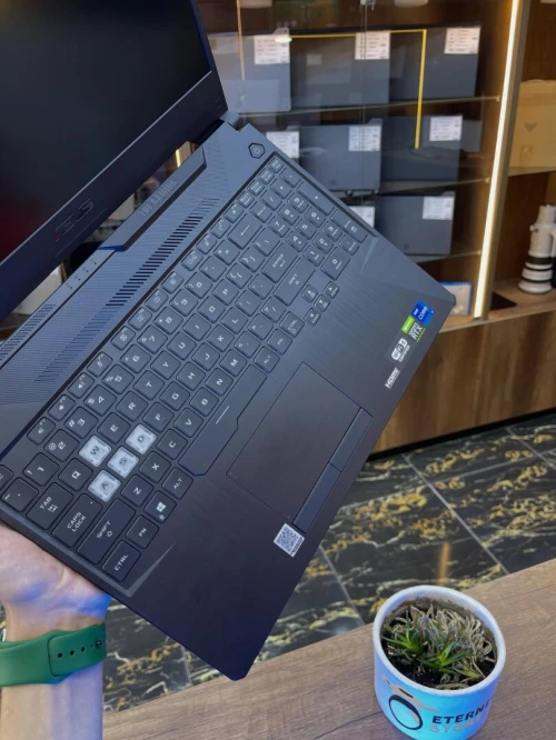 HP OMEN 16 I7-11800H 16GB/512GB NVIDIA RTX 3060 6GB