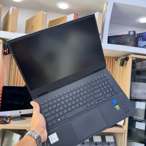 HP OMEN 16 I7-11800H 32GB/512GB NVIDIA RTX 3050TI 4GB