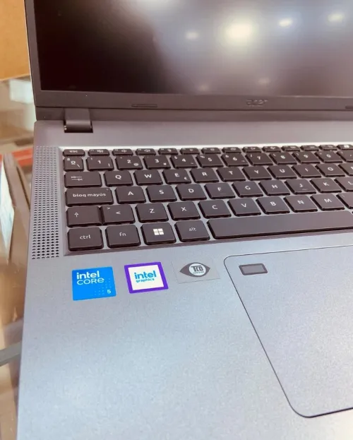 ACER TRAVEL MATE P2 16 CORE I5 16GB/512GB 16P