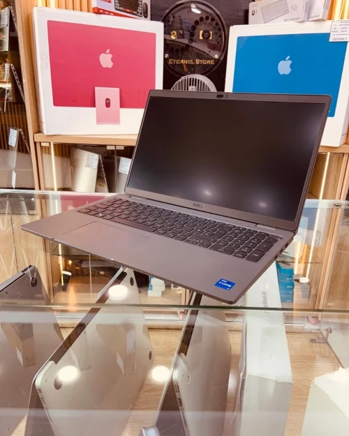 DELL LATITUDE 3540 I7 13EME 16GB/256GB IRIS XE
