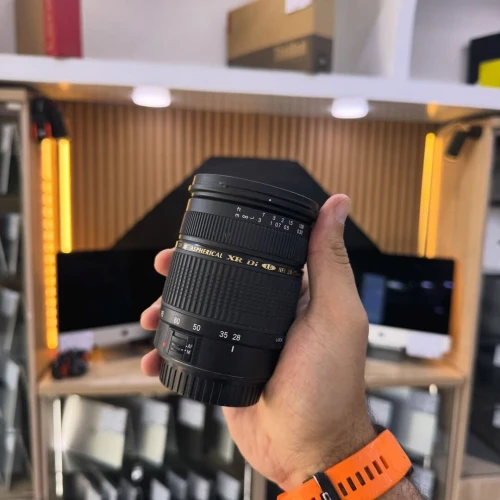 Tamron sp for canon 28-75mm f/2.8 macro en excellent état