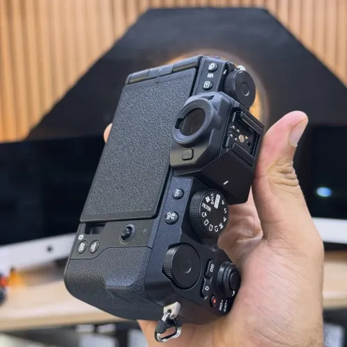 Fujifilm X-S20 avec 15-45mm f/3.5-5.6 neuf jamais utilisé