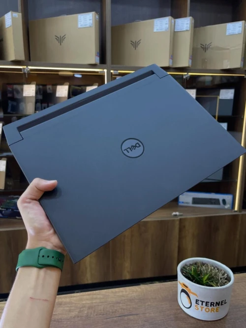 DELL G15 5510 I7-10870H 16GB/512GB NVIDIA RTX 3060 6GB
