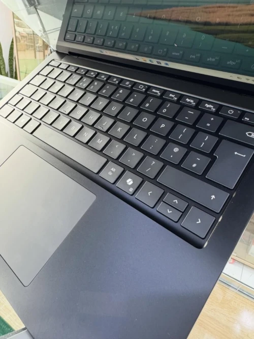 SURFACE LAPTOP 6 ULTRA 5 135H 16GB/256GB