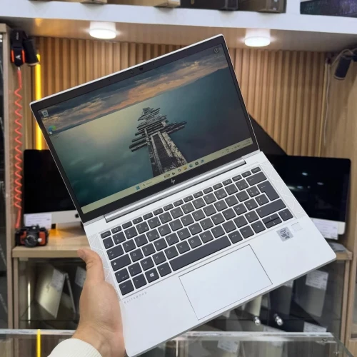 HP ELITEBOOK 830 G7 I7-10610U 16GB/512GB