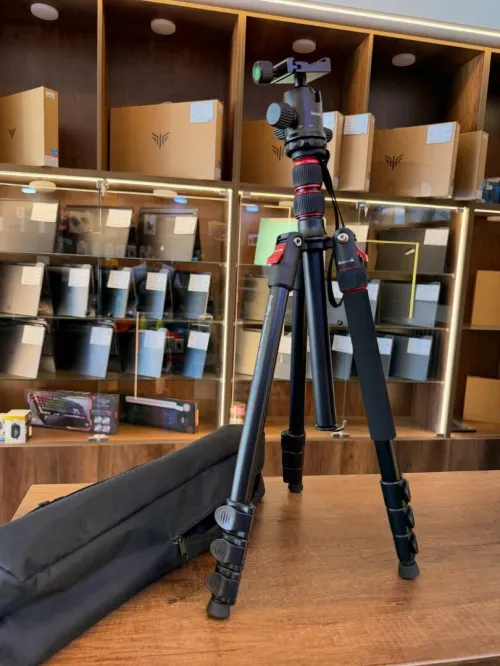 Tripied smallrig ct-10 en excellentetat avec pochette