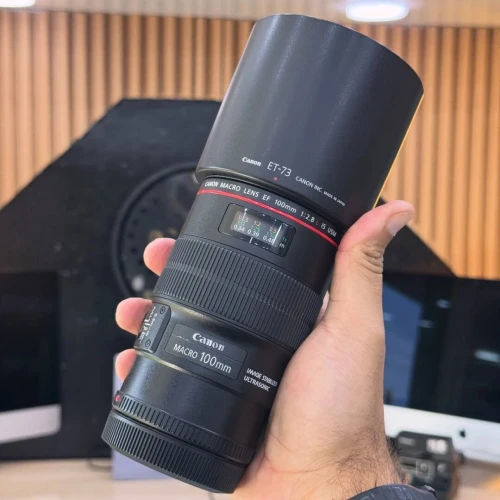 Canon 100mm f/2.8 serie L en excellent état