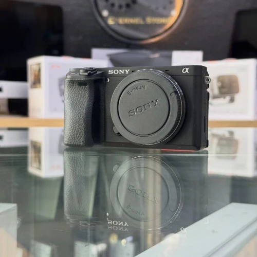Sony A6400 boitier nu en excellent état batterie et chargeur