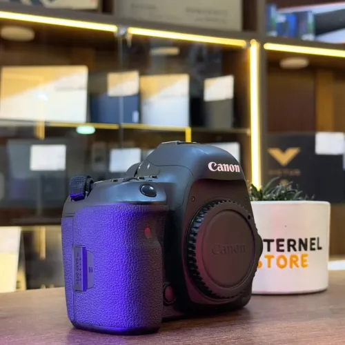 Canon 5d iv 