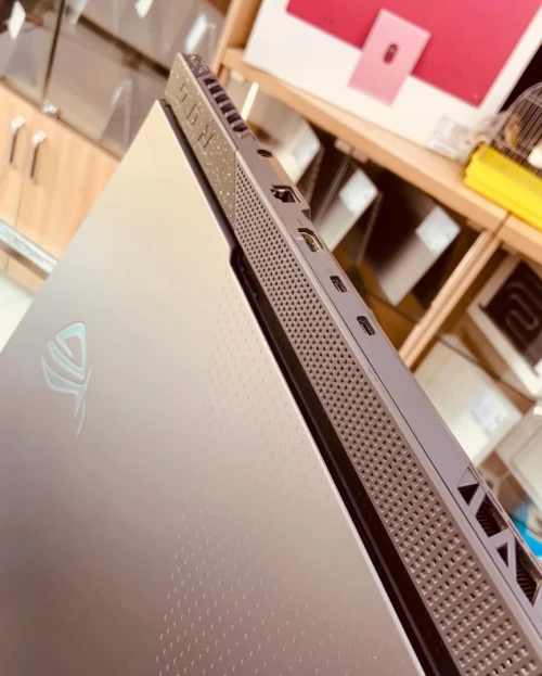 ASUS ROG STRIX G16 RYZEN 7 6800HS 16GB/512GB RTX 3050 