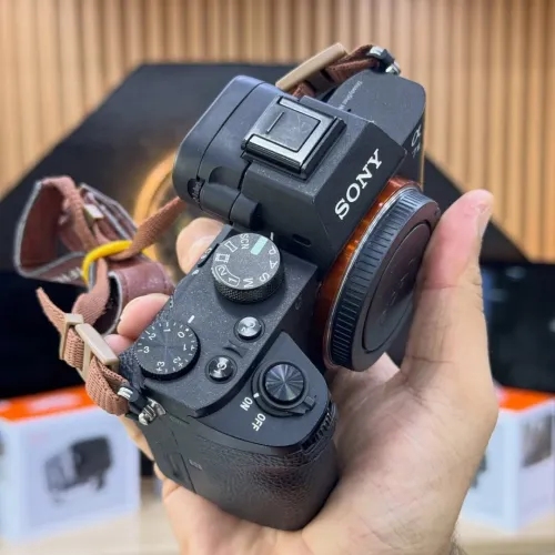 Sony A7 II boitier nu en excellent état batterie et chargeur