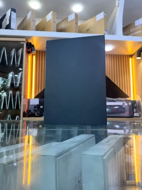 ASUS ZENBOOK DUO
