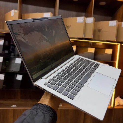 HP ELITEBOOK 835 G11 RYZEN 5 PRO 8530 U 16GB/256GB