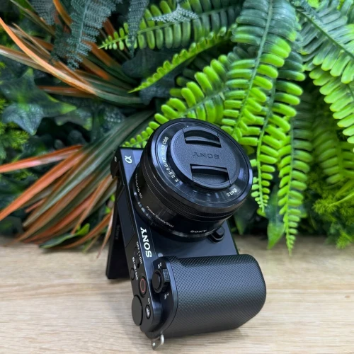 Sony ZV-E10 lens 16-50mm