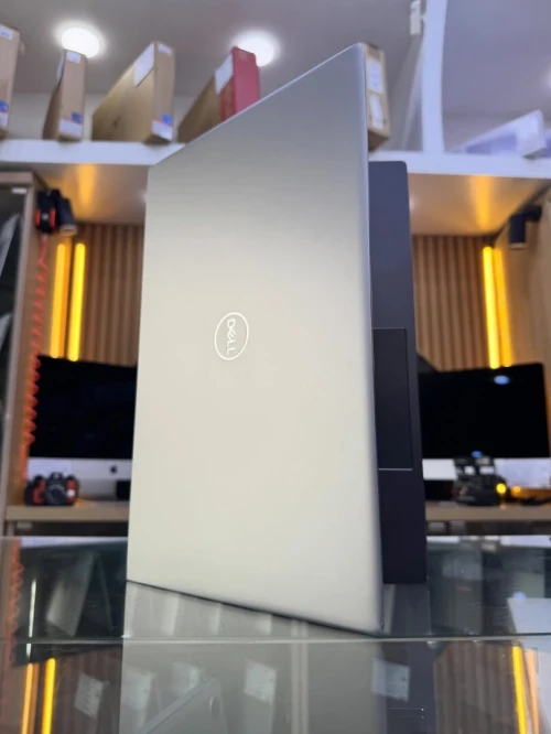 DELL VOSTRO 15-SS10 I5-11320H 16GB/256GB