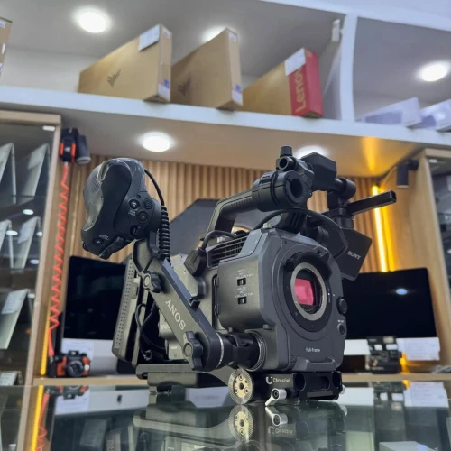 Sony FX9 boitier en excellent état 10/10 avec