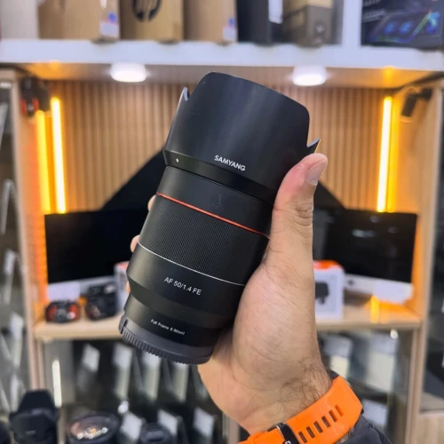 Les objectifs Sony E-MOUNT disponibles chez Eternal Store En excellent état