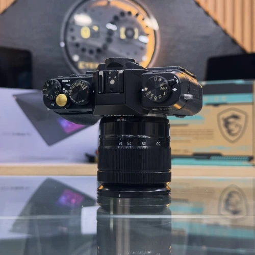 Fujifilm X-T20 avec 16-50mm f/3.5-5.6 en excellent état avec batterie