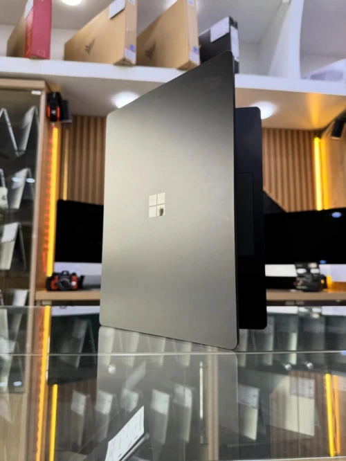 SURFACE LAPTOP 6 ULTRA 5 135H 16GB/256GB