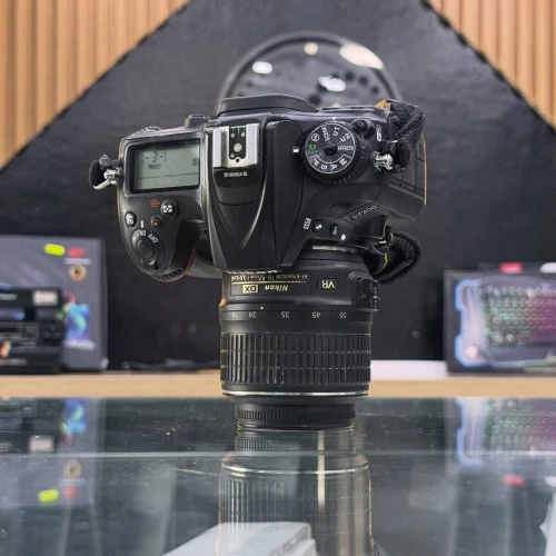 Nikon D7200 avec 18-55mm en bon état
