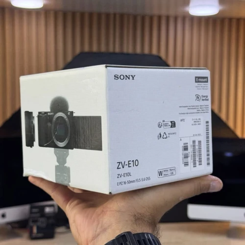 Sony ZV-E10 avec 16-50mm white edition neuf jamais utilisé