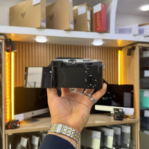 Sony A7C boitier nu en excellent état batterie et chargeur