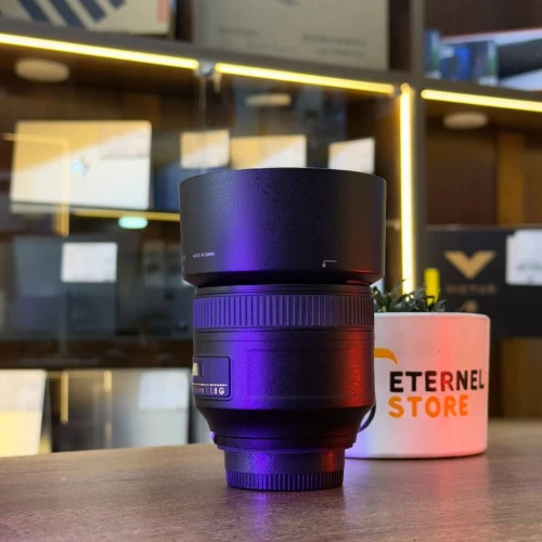 Nikon 85mm 1.8 G dans