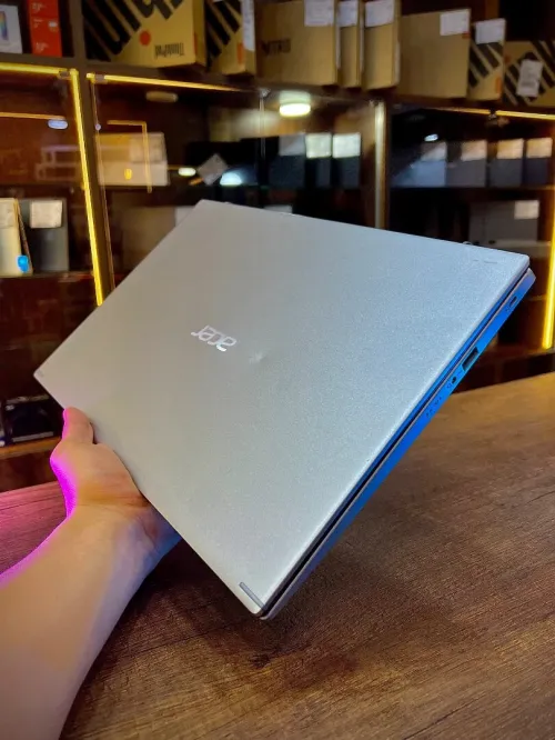 Acer aspire 5 I5-1135 G7 8/256 INTEL IRIS XE 15pouce FHD