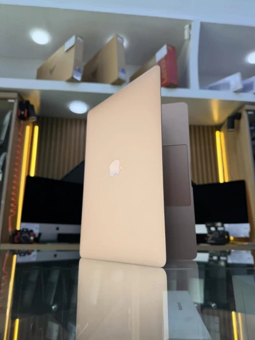 MACBOOK AIR 2020 I3 DOUBLE COER 8GB/512GB