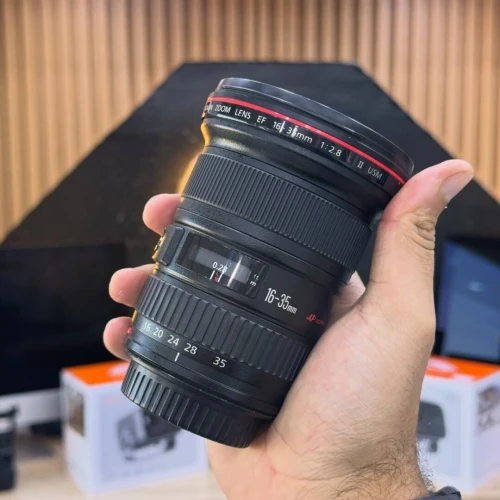 Canon 16-35mm f/2.8 L mark ii en excellent état