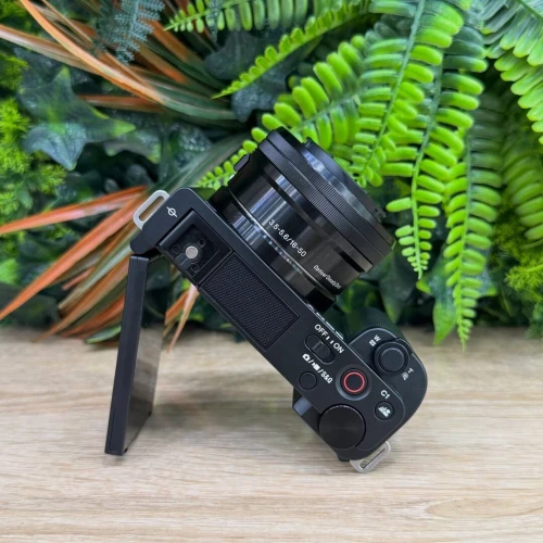Sony ZV-E10 lens 16-50mm